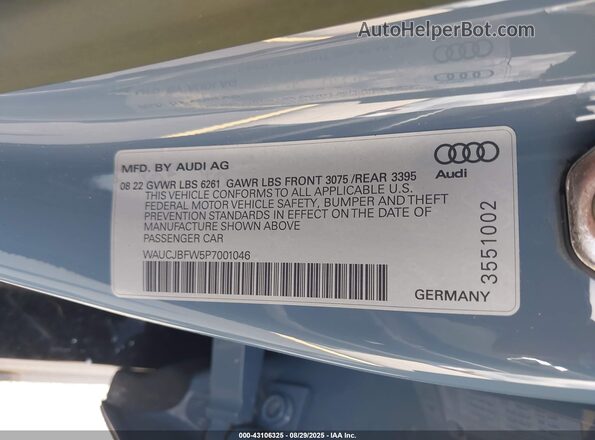 WAUCJBFW5P7001046 2023 AUDI E-TRON Blue Vista del compartimento del motor