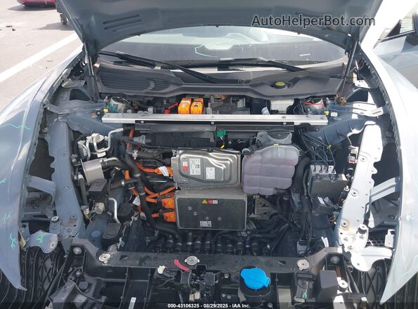 WAUCJBFW5P7001046 2023 AUDI E-TRON Blue Vista trasera