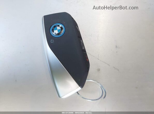 WB523CF04PCL61745 2023 BMW IX White Առջևի վահանակի տեսք