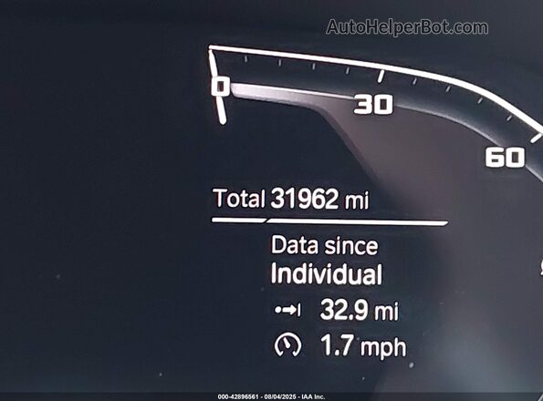 WBA13AR00MCF19218 2021 BMW M4 White 