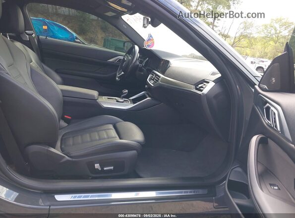 WBA13AR04NCK77385 2022 BMW M4 Black Vista interior delantera