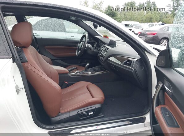 WBA1J7C50GV359814 2016 BMW M2 White Սալոնի դիմացի տեսք