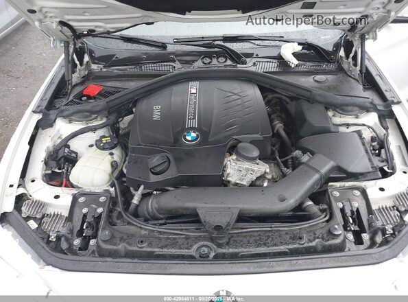WBA1J7C50GV359814 2016 BMW M2 White Հետևի տեսք