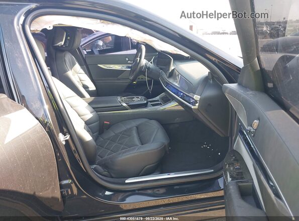 WBA23EH0XPCM62959 2023 BMW 7 SERIES Black Widok wnętrza z przodu