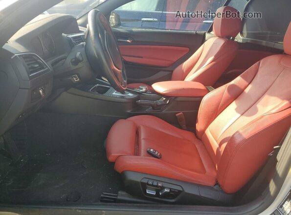 WBA2K1C00L7E23239 2020 BMW 2 SERIES Silver Widok wnętrza z przodu