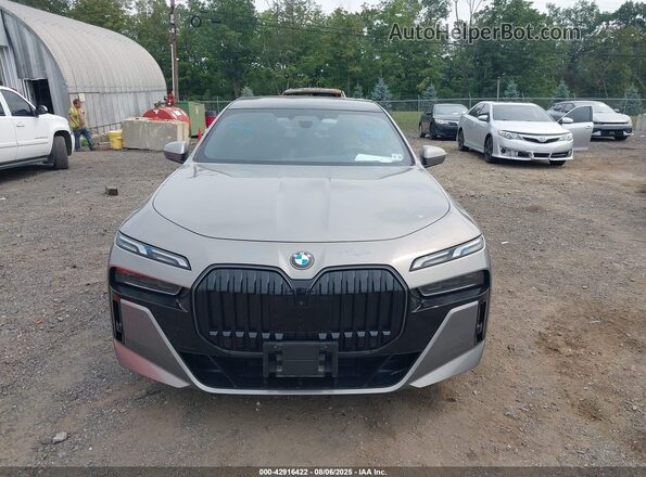 WBA33EJ02RCS46010 2024 BMW 7 SERIES Gray 