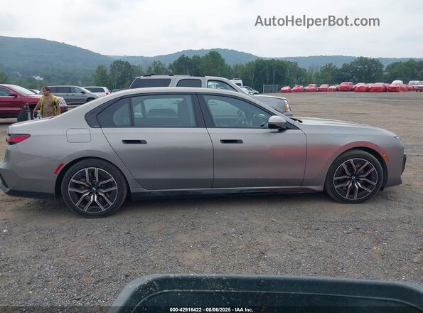 WBA33EJ02RCS46010 2024 BMW 7 SERIES Gray 