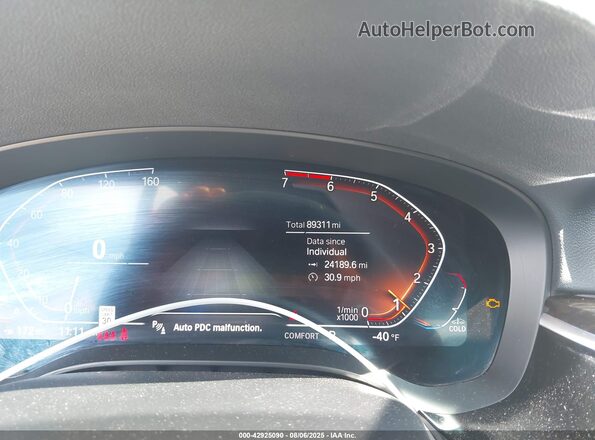 WBA53BH05MWX01808 2021 BMW 5 SERIES Black Vista de los asientos traseros