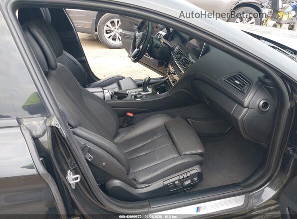 WBA6D0C57JG852938 2018 BMW 6 SERIES Black Front interior view