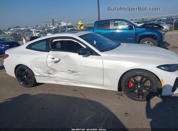 WBA73AP0XNCK93197 2022 BMW 4 SERIES White Vista interior trasera