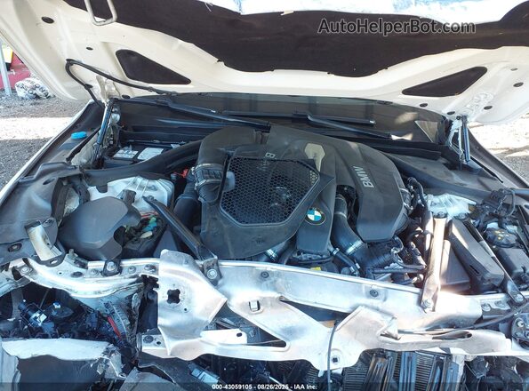 WBA7F2C5XJG423593 2018 BMW ALPINA White Вид ззаду
