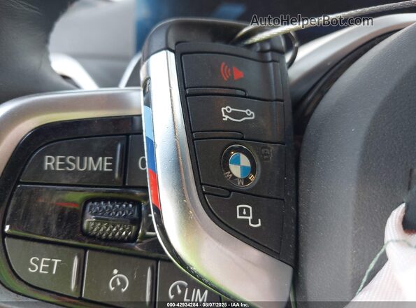 WBA83DA06SCT85384 2025 BMW M4 Blue Вид панелі приладів