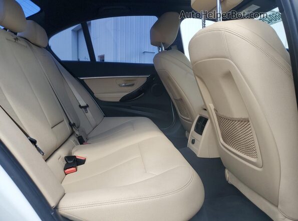 WBA8B9C52JEE80961 2018 BMW OTHER White 