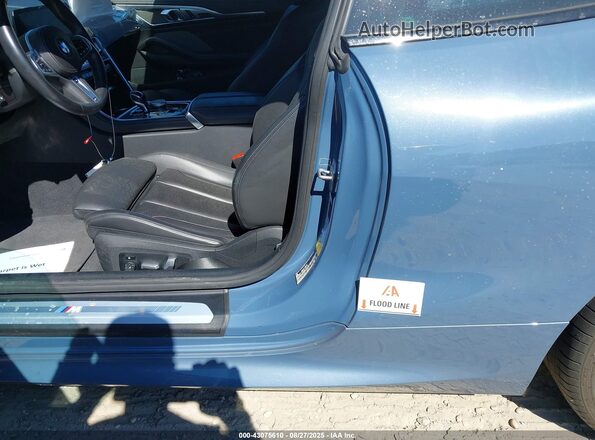 WBAAE2C09NCJ90610 2022 BMW 8 SERIES Blue უკანა სალონის ხედი