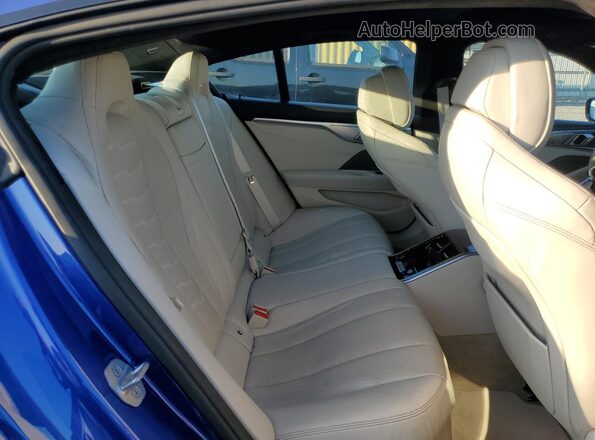 WBAGV2C08PCM85470 2023 BMW 8 SERIES Blue Widok tylnych siedzeń