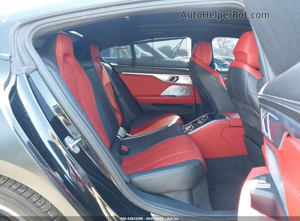 WBAGV8C01LBP48773 2020 BMW M8 Black VIN კოდის სტიკერის ხედი