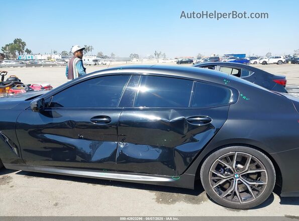 WBAGV8C01LBP48773 2020 BMW M8 Black წინა ხედი