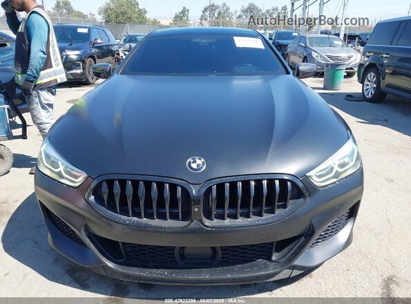 WBAGV8C01LBP48773 2020 BMW M8 Black ხელსაწყოთა პანელის ხედი