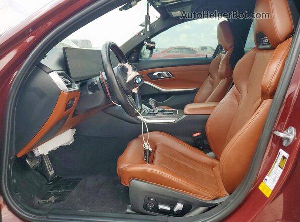 WBS33AY07PFN29346 2023 BMW M3 Burgundy Widok wnętrza z przodu