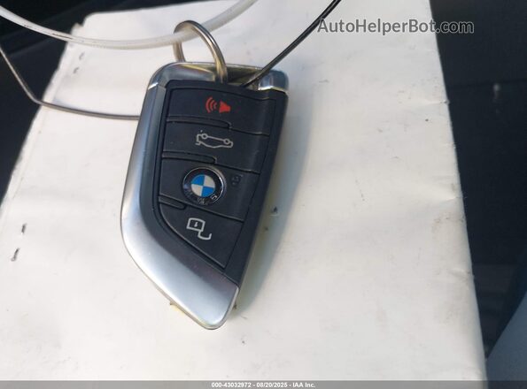 WBS33AZ00NCJ97053 2022 BMW M4 Gray Առջևի վահանակի տեսք