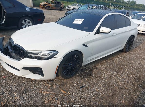 WBS83CH06MCF02382 2021 BMW M5 White 
