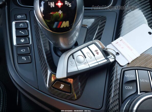 WBS8M9C5XJ5L71702 2018 BMW M3 White Dashboard view