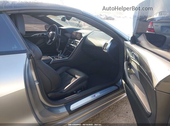 WBSDZ0C0XLCD43545 2020 BMW M8 Gray Front interior view