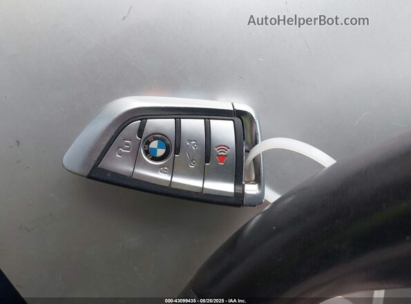 WBSGV0C00PCL91924 2023 BMW M8 Black Dashboard view