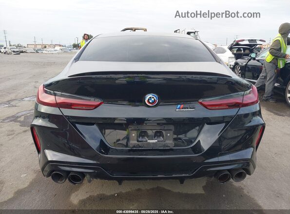 WBSGV0C00PCL91924 2023 BMW M8 Black 