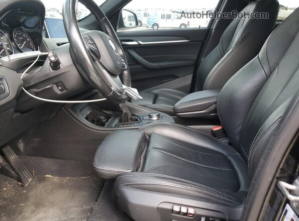 WBXHT3C31J5K31403 2018 BMW X1 Черный 