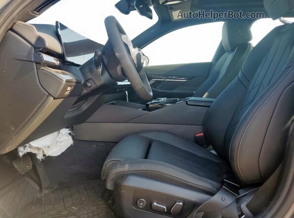WBY13HG09SCT34897 2025 BMW OTHER Gray წინა სალონის ხედი