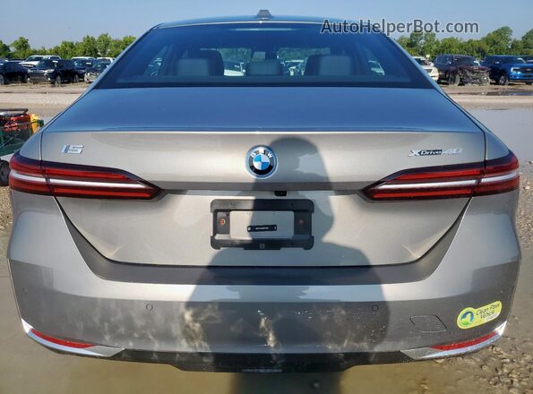 WBY13HG09SCT34897 2025 BMW OTHER Gray უკანა ხედი