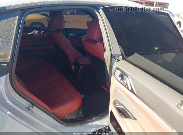 WBY43AW0XRFS73655 2024 BMW I4 Gray Vista de la etiqueta del VIN