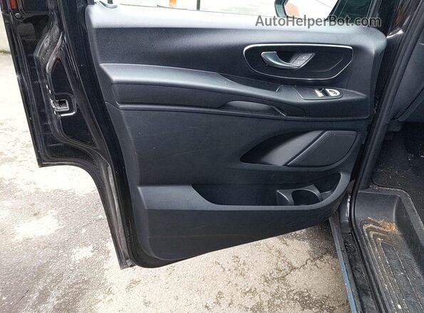WD4PG2EE8K3505706 2019 MERCEDES-BENZ METRIS  