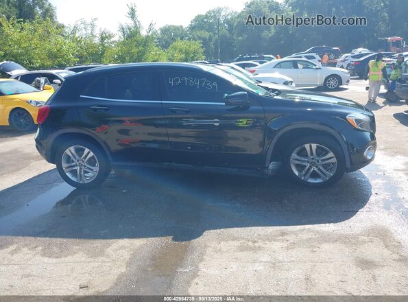 WDCTG4EB0JJ449016 2018 MERCEDES-BENZ GLA 250 Black Vista interior trasera