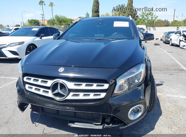 WDCTG4EB4JJ492712 2018 MERCEDES-BENZ GLA 250 Black Սարքավորումների վահանակի տեսք