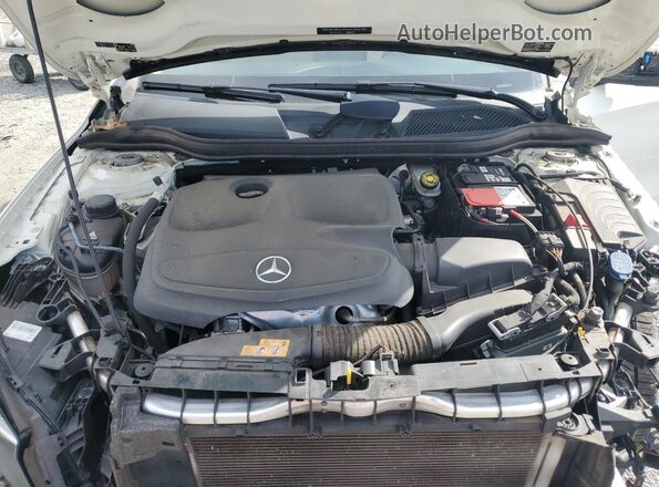 WDCTG4EB5HJ349892 2017 MERCEDES-BENZ GLA White 