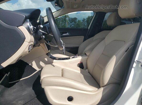 WDCTG4EB5HJ349892 2017 MERCEDES-BENZ GLA White 