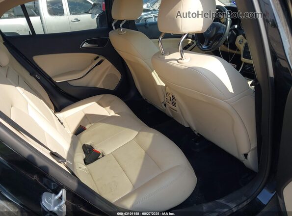 WDCTG4EB9HJ293360 2017 MERCEDES-BENZ GLA 250 Black Вид наклейки з VIN-кодом