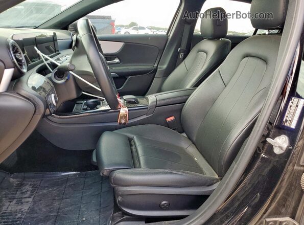 WDD3G4EB5KW035939 2019 MERCEDES-BENZ A Black Սալոնի դիմացի տեսք