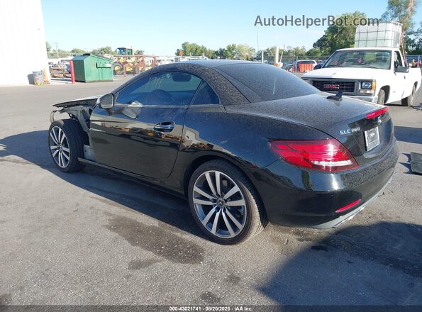 WDDPK3JA9JF151103 2018 MERCEDES-BENZ SLC 300 Black 
