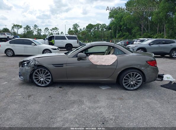 WDDPK3JAXKF158997 2019 MERCEDES-BENZ SLC 300 Beige 