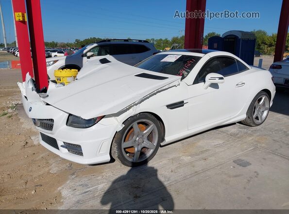 WDDPK5HA3GF115465 2016 MERCEDES-BENZ SLK White Przód lewy