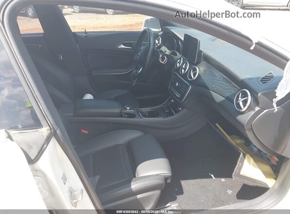 WDDSJ4EB4JN507792 2018 MERCEDES-BENZ CLA 250 Белый 