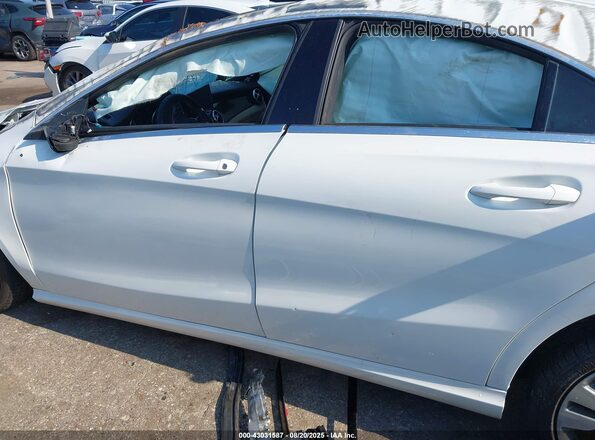 WDDSJ4EB7KN747341 2019 MERCEDES-BENZ CLA 250 White Widok wnętrza z tyłu