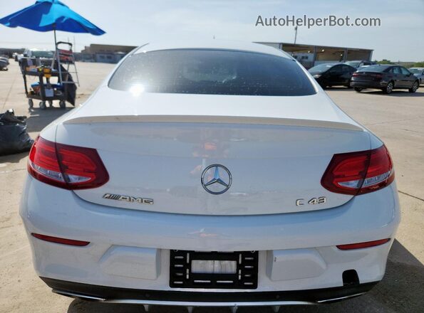 WDDWJ6EBXJF669384 2018 MERCEDES-BENZ C Белый 