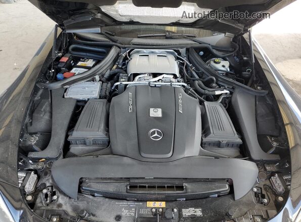 WDDYJ7HA2HA012295 2017 MERCEDES-BENZ AMG Black ძრავის განყოფილების ხედი