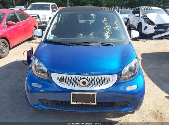 WMEFJ9BA2JK311339 2018 SMART FORTWO ELECTRIC DRIVE Blue Widok z przodu