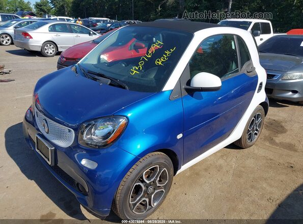 WMEFJ9BA2JK311339 2018 SMART FORTWO ELECTRIC DRIVE Blue Przód lewy