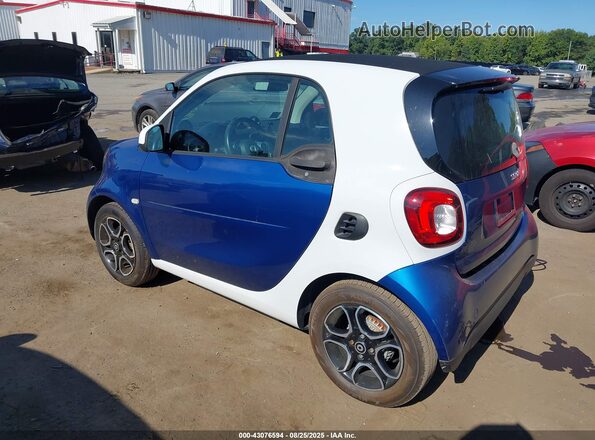 WMEFJ9BA2JK311339 2018 SMART FORTWO ELECTRIC DRIVE Blue Tył lewy